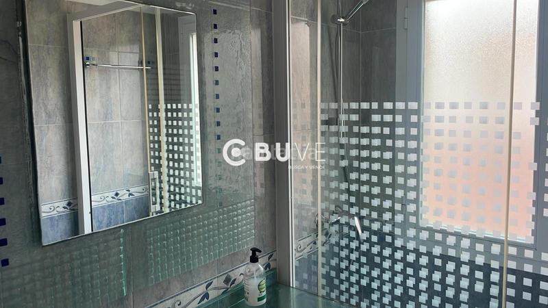 Foto b21a33ce-de38-408d-a62e-ccdf53df83a8. Xalet amb calefacció aparcament piscina a Renedo de Esgueva