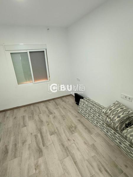 Foto 0a5342fe-5a49-45bc-95d4-0e470641579f. Chalet se vende chalet rústico independiente en urbanización el mulero en Utrera