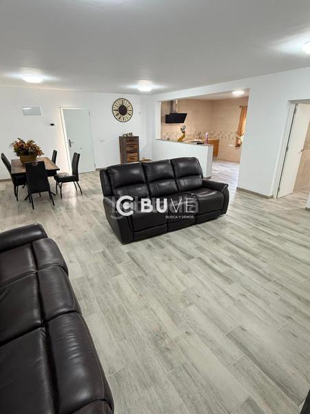 Foto 70d374f2-6bf5-4367-a7e4-e1de4db8977d. Chalet se vende chalet rústico independiente en urbanización el mulero en Utrera