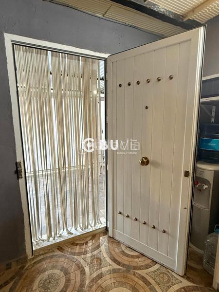 Foto 8257d8da-9b53-4c11-97f1-c11df76ecb52. Chalet se vende chalet rústico independiente en urbanización el mulero en Utrera