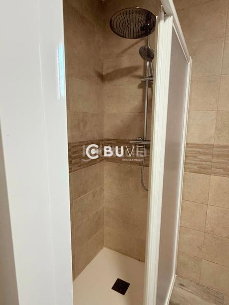Foto a8812e8b-fc35-4e96-a881-fc1b173abb25. Chalet se vende chalet rústico independiente en urbanización el mulero en Utrera