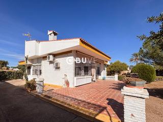 Chalet  Matallana. Se vende chalet independiente 1 planta  carmona