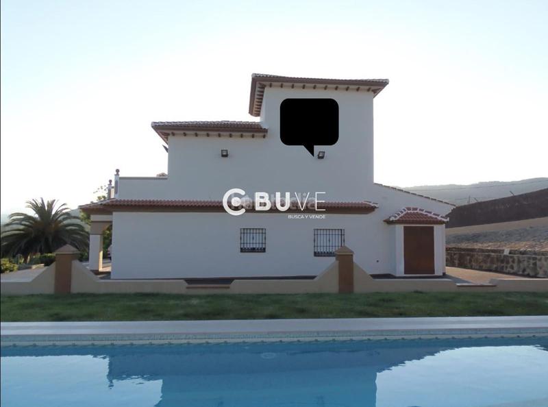 Foto 12a750f7-21f2-4847-9f17-79bec432f8c9. Chalet con riscaldamento parcheggio piscina in Arriate