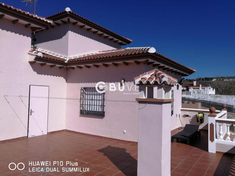 Foto 208cd7d4-1300-4d93-82c0-e21b5600cdfb. Chalet con riscaldamento parcheggio piscina in Arriate