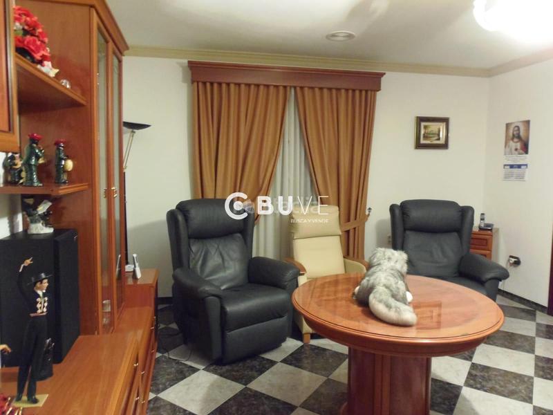 Foto 2ccfbce1-167e-4995-885a-c46101a677a2. Chalet con riscaldamento parcheggio piscina in Arriate