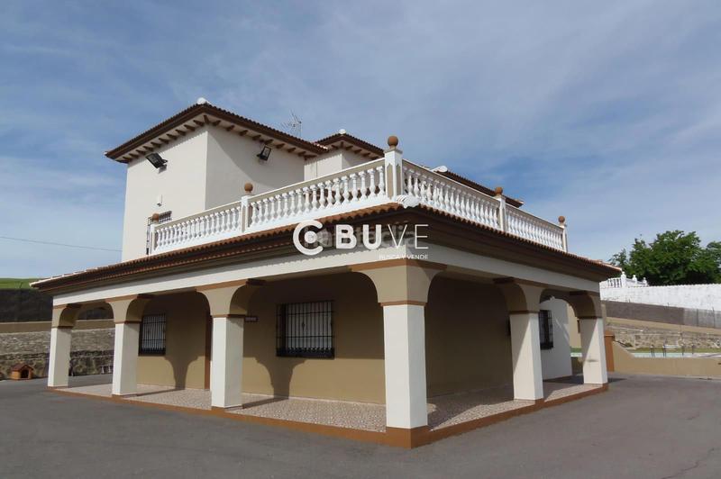 Foto 471dd3e4-813b-4443-a880-9d489e9f6e72. Chalet con riscaldamento parcheggio piscina in Arriate