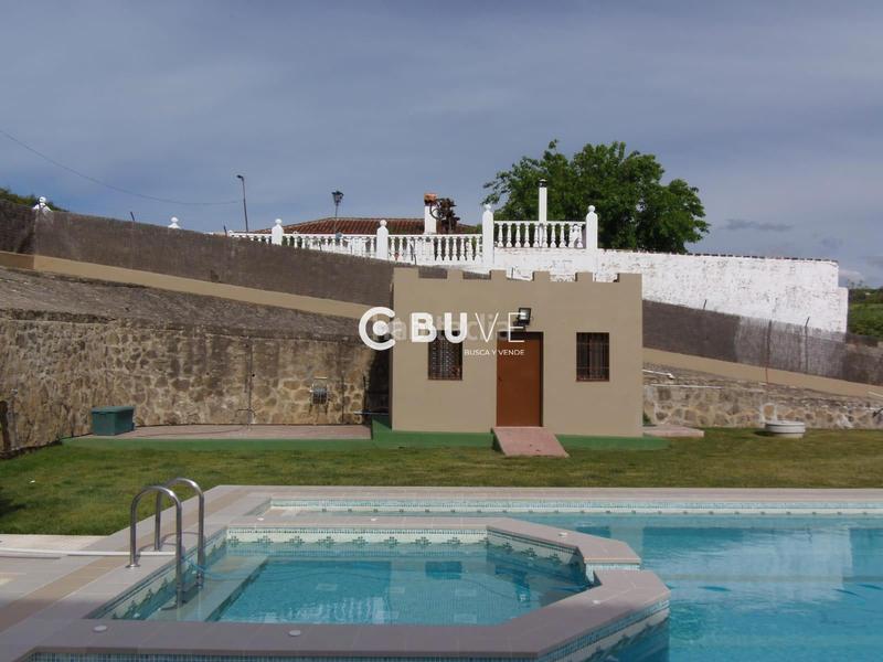 Foto 8d08a5c8-b1f5-47cb-ac15-427c0e340457. Chalet con riscaldamento parcheggio piscina in Arriate