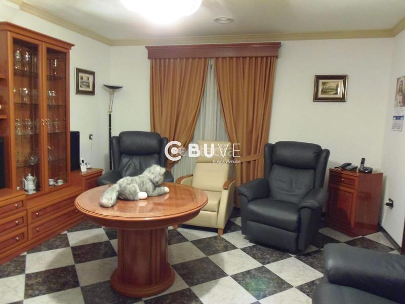 Foto 8e5a7d2d-96a6-44d5-b518-ff7e5b338287. Chalet con riscaldamento parcheggio piscina in Arriate