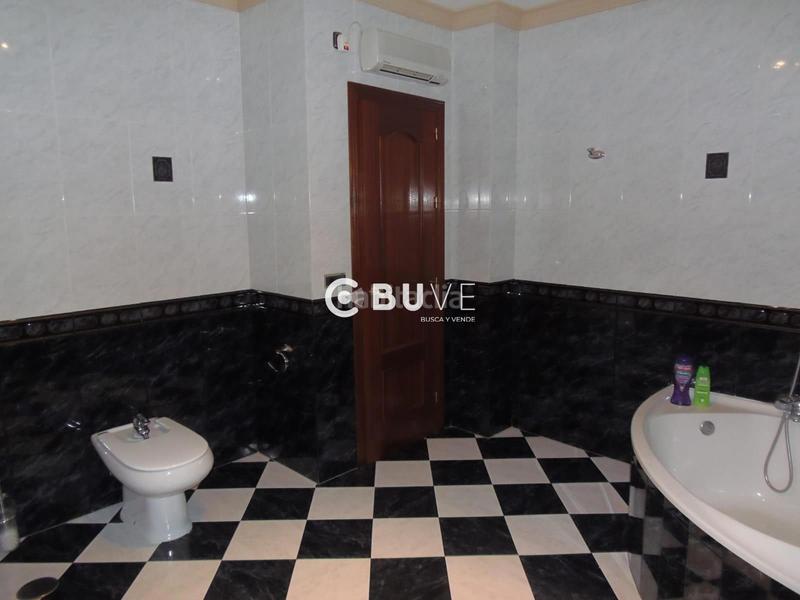 Foto d69eb24d-50c0-43db-9826-964849a40c14. Chalet con riscaldamento parcheggio piscina in Arriate