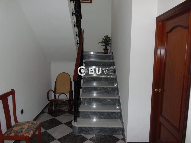 Foto e169f004-bcbe-40e5-9fd5-319d993c205c. Chalet con riscaldamento parcheggio piscina in Arriate