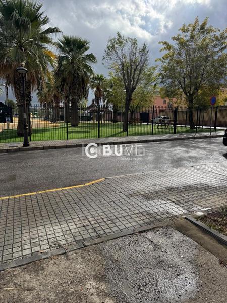 Foto c0a91b16-6e8e-42d9-91c4-1f46fdc87af1. Finca rústica a Gelves