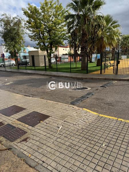 Foto f61aae96-2b3c-47f6-ada5-6cccfa3fef2c. Finca rústica a Gelves