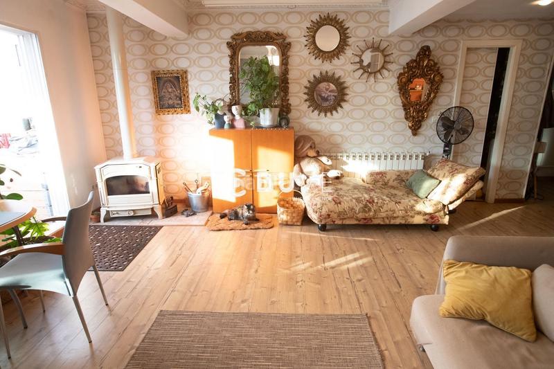 Foto 6182ab8b-2a34-408d-b485-11ae56417f55. Attico con riscaldamento in Concheiros - Fontiñas Santiago de Compostela