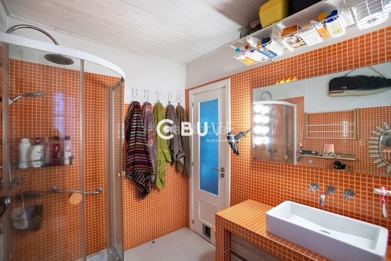 Foto 7a545e1f-5106-4040-b9df-e7a95bc799b2. Attico con riscaldamento in Concheiros - Fontiñas Santiago de Compostela