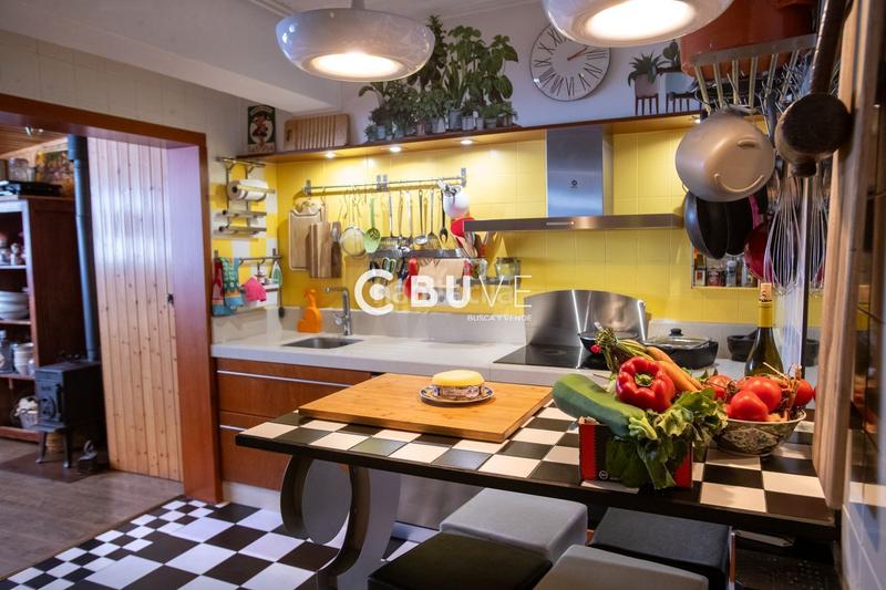 Foto 8a518520-3f7a-4adb-bfa7-7d339dfb0ba2. Attico con riscaldamento in Concheiros - Fontiñas Santiago de Compostela