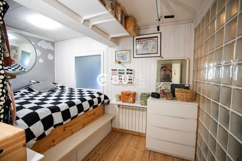 Foto cfcd517a-42da-4282-9bb8-5a67ed8efb3d. Attico con riscaldamento in Concheiros - Fontiñas Santiago de Compostela