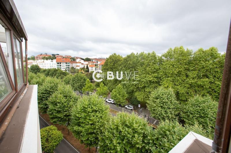 Foto f8574ffb-455d-473d-b693-3b74210c3673. Attico con riscaldamento in Concheiros - Fontiñas Santiago de Compostela