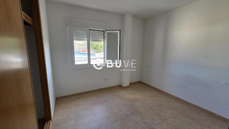 Foto b80c34c6-3252-473f-89db-2d622b578f0f. Etagenwohnung mit heizung parking in Herencia