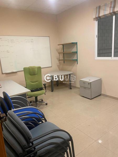 Foto efbd584c-cf5e-4c77-ab75-40bb7a388765. Alquiler nave industrial se vende nave industrial en el poligono la isla, en Dos Hermanas