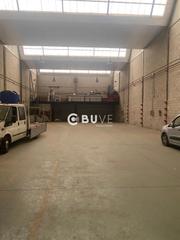 Miete Fabrikhalle  Las moriscas. Se vende nave industrial en el poligono la isla, dos hermanas