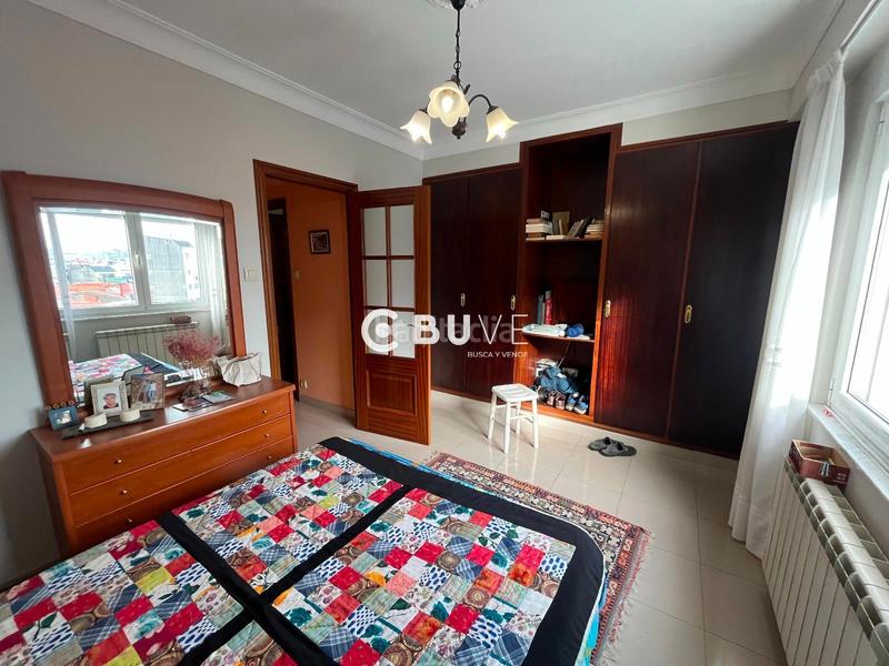 Foto b07d2522-3130-4207-8086-22a294bd0e7d. Flat with heating in Riazor - Visma Coruña (A)