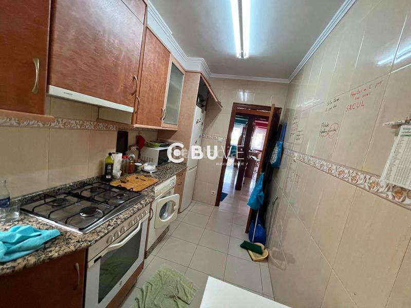 Foto c01b988f-703a-43d6-8029-bea921975023. Flat with heating in Riazor - Visma Coruña (A)