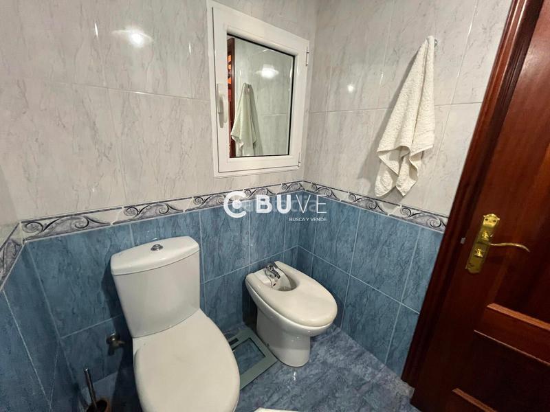 Foto ddc32dfa-5257-4eae-839d-4864e3f4d64b. Flat with heating in Riazor - Visma Coruña (A)