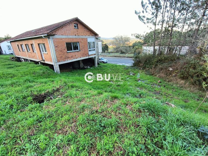 Foto 26eeceef-61b6-4cd1-afe8-6bbab6afeb5a. Casa se vende casa para reformar en castro, en Rois