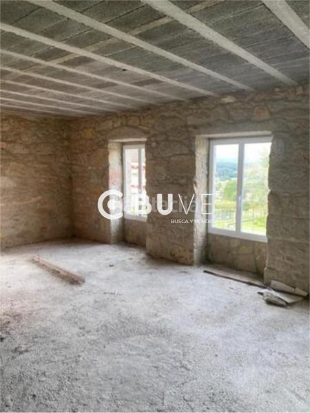 Foto 324fb8d2-13e6-44ff-aac7-4992638e03f0. Casa a Rois