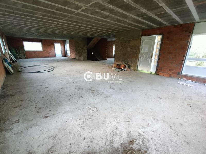 Foto 8b115f7f-6275-4443-9357-81fd06e89fd4. Casa se vende casa para reformar en castro, en Rois