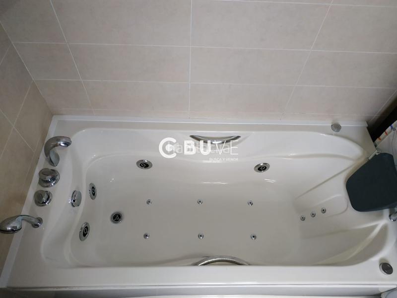 Foto 03d80326-3635-4704-b7b4-87e01fcee4fe. Casa se vende casa en Centro Tomares