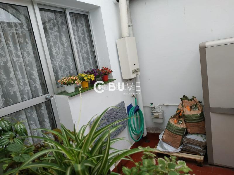 Foto 3c82f5c0-484a-49c8-8d73-71663e63ffb7. Casa se vende casa en Centro Tomares