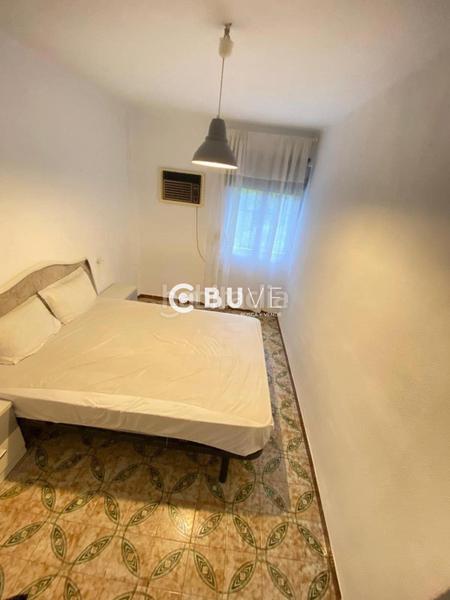 Foto 1c8861b9-7f49-4b70-b6ac-96dfeb608973. Appartement avec chauffage dans El Torrejón - El Cerezo Sevilla