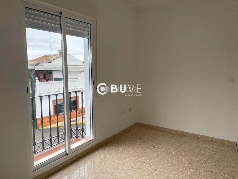 Foto ae91e82d-ea87-4d20-be77-a71728ab65d8. Casa adossada amb aparcament a Almonte Almonte