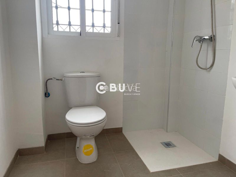 Foto b3b3aa8a-54c0-4618-9fcd-b066bfc7386f. Casa adossada amb aparcament a Almonte Almonte