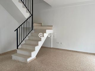 Maison jumelée  N/a. Casa reformada de 4 dormitorios , garaje  y terrazas en almonte