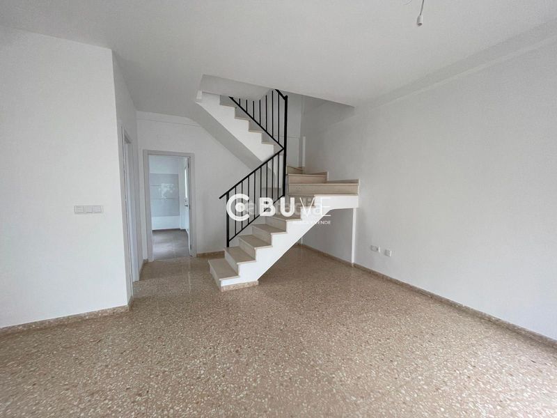 Foto d1783784-8627-4394-8143-b4134d3183f9. Casa adossada amb aparcament a Almonte Almonte