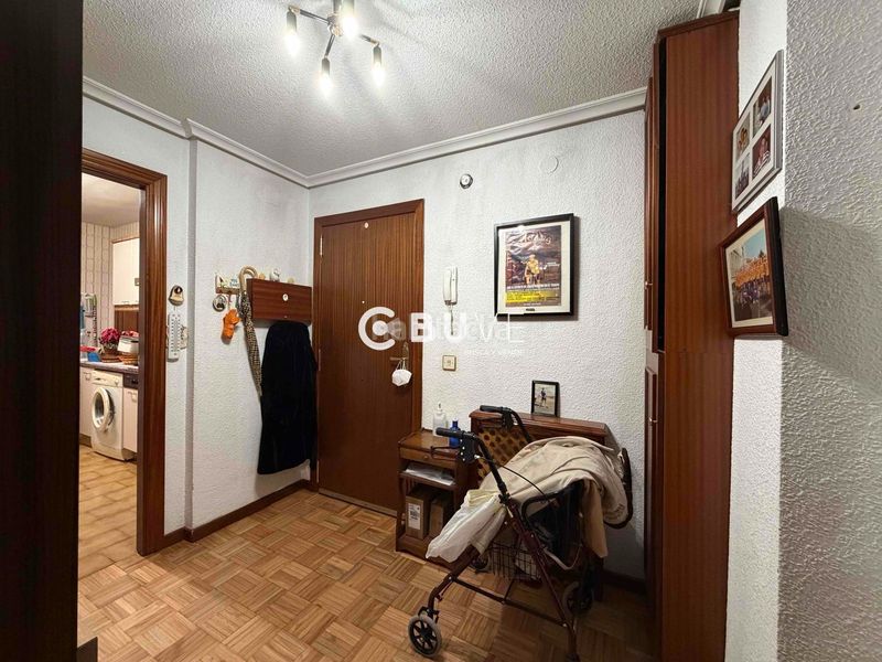 Foto de25c099-babc-46f0-ad79-d1a76586c20d. Pis amb calefacció a La Vega - La Sal León