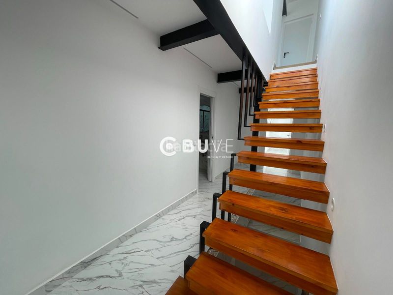 Foto e8b47d3b-fee6-43fa-bd69-0943a3e0becc. Casa amb piscina a San Carlos - San José Sevilla