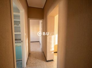 Pis  San gonzalo. Se vende piso en el tardón  barriada de san gonzalo, triana