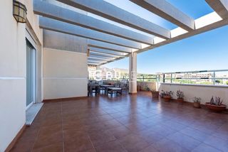 Àtic  Lora del rio,. Atico en una de las zonas más tranquilas de torremolinos