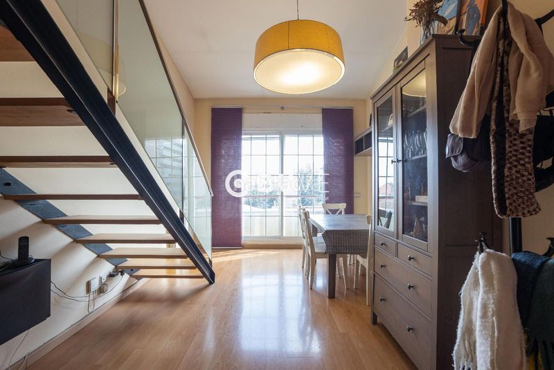 Foto 72769a41-4b58-4a1b-96e7-c51072036ff5. Àtic amb calefacció aparcament a Covadonga Sabadell