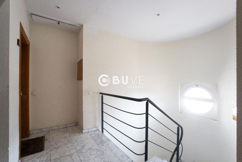 Foto c5ef8b9c-0e98-4e8a-8121-bb82f6e1d8ba. Àtic amb calefacció aparcament a Covadonga Sabadell