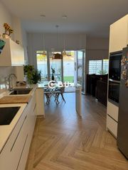 Semi detached house  Sinaloa, 7, oromana. Se vende adosado en alcala de guadaira