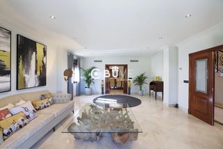 Casa a schiera  Villares altos. Chalet lujo en venta de 5 habitaciones en tomares sevilla