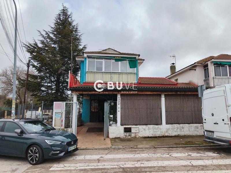 Foto f8b54aa9-0394-4725-b193-752f82de69fe. Edificio in Casco Histórico Guadalajara