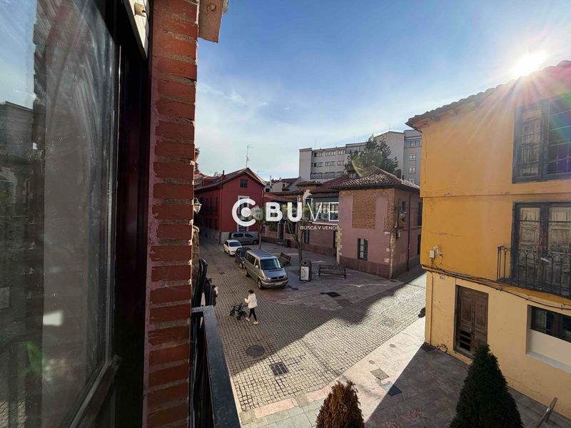 Foto 3d2b4d31-4181-4b14-9d48-042741adc9c5. Pis amb calefacció a Casco Antiguo León