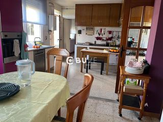 Casa  Pousada. Se vende casa en xaz  oleiros  a coruña