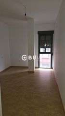 Miete Etagenwohnung  N/a. Piso con garaje y 2 habitaciones en malagón por