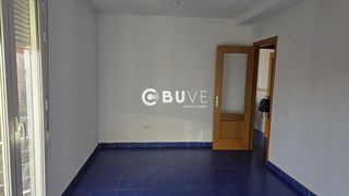 Pis  N/a. Se vende piso de 1 habitación en fuensalida toledo